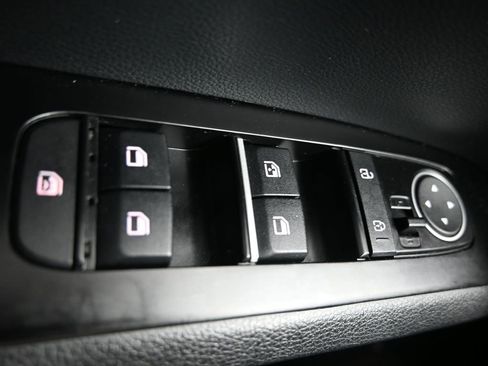 Used 2021 Kia Soul Turbo FWD image 32