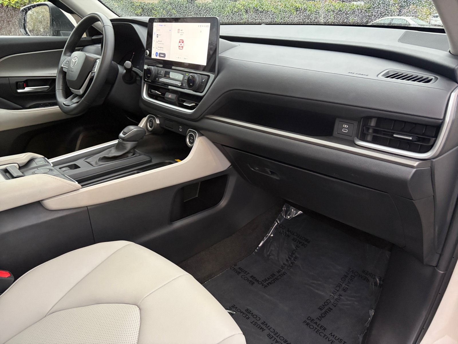 Used 2024 Toyota Grand Highlander FWD image 27