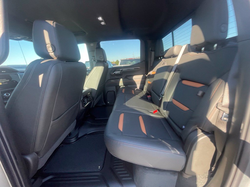 New 2026 GMC Sierra 1500 AT4 w/ AT4 Premium Package AWD/4WD image 23