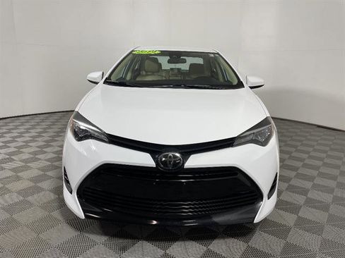 Used 2019 Toyota Corolla LE image 2