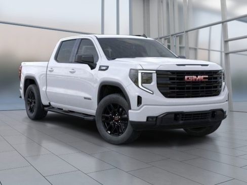 Used 2025 GMC Sierra 1500 Elevation AWD/4WD image 1