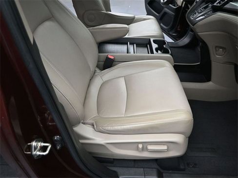 Used 2019 Honda Odyssey EX-L image 27