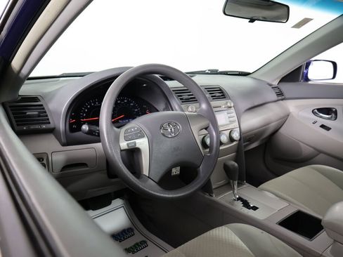 Used 2009 Toyota Camry LE image 10