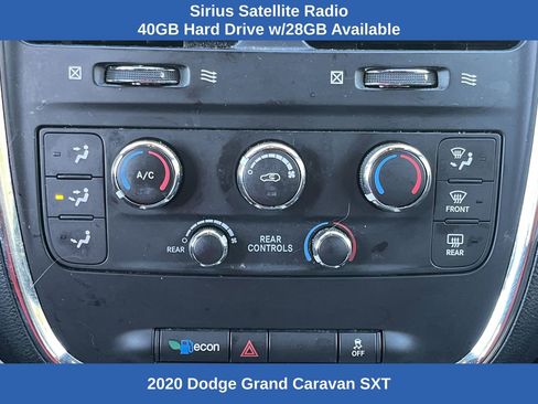 Used 2020 Dodge Grand Caravan SXT image 5