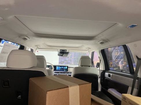 New 2025 Hyundai Santa Fe Calligraphy image 33