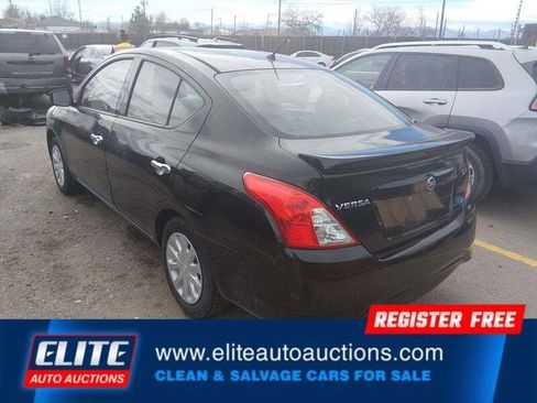 Used 2015 Nissan Versa SV image 5