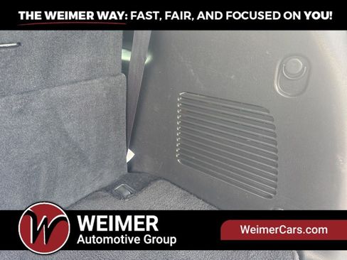 Used 2022 Nissan Armada SV AWD/4WD image 14