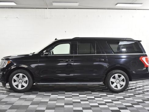Used 2018 Ford Expedition Max XLT w/ Equipment Group 202A image 2