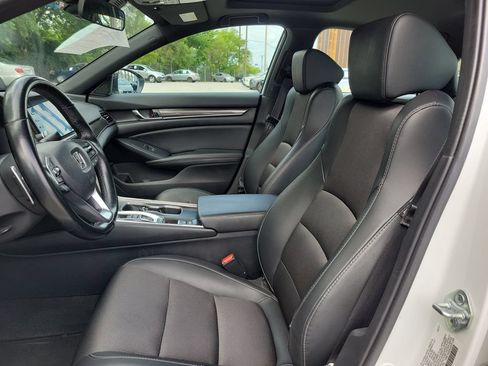 Used 2021 Honda Accord Sport image 12