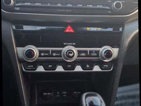 Used 2020 Hyundai Elantra SEL w/ Cargo Package (C1) image 15