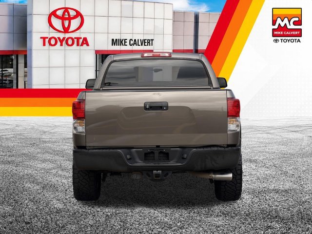 Used 2012 Toyota Tundra 4x4 CrewMax w/ SR5 Pkg image 5