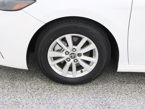 Certified 2025 Toyota Camry LE FWD image 10