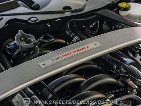 Used 2019 Ford Mustang Shelby GT350 w/ Technology Package RWD image 40