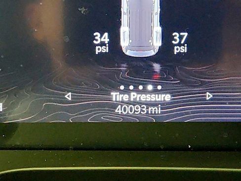 Used 2023 Jeep Grand Cherokee Overland w/ Adv Protech Group III image 15