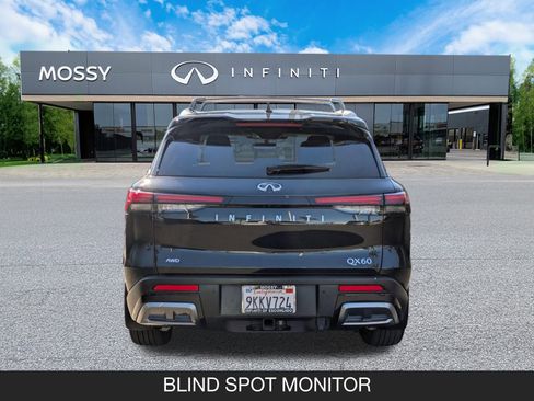 Used 2025 INFINITI QX60 Sensory w/ Vision Package image 9
