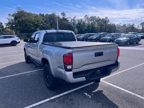 Used 2022 Toyota Tacoma SR5 image 5