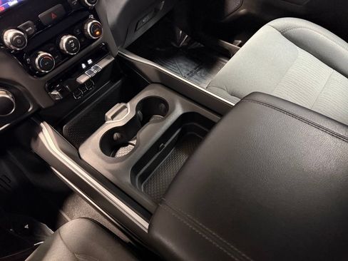 Used 2020 RAM 1500 Big Horn AWD/4WD image 17