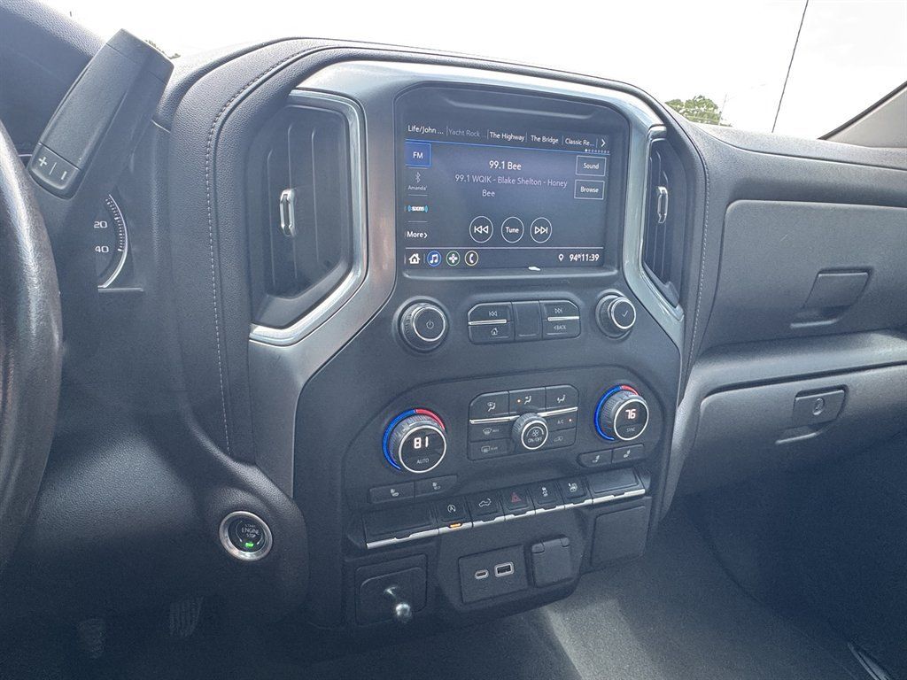 Used 2021 Chevrolet Silverado 1500 LT AWD/4WD image 10