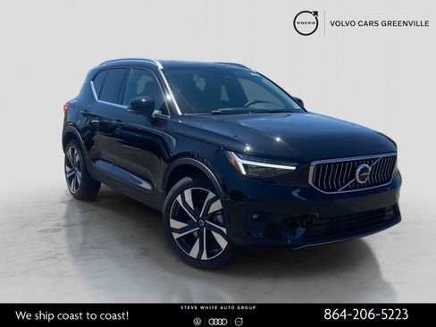 New 2025 Volvo XC40 B5 Ultra w/ Climate Package AWD/4WD image 1