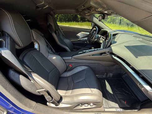 Used 2026 Chevrolet Corvette Z06 RWD image 12