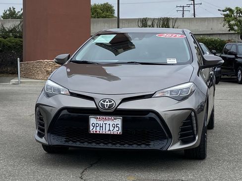 Used 2019 Toyota Corolla SE w/ Carpet Mat Package (TMS) FWD image 45