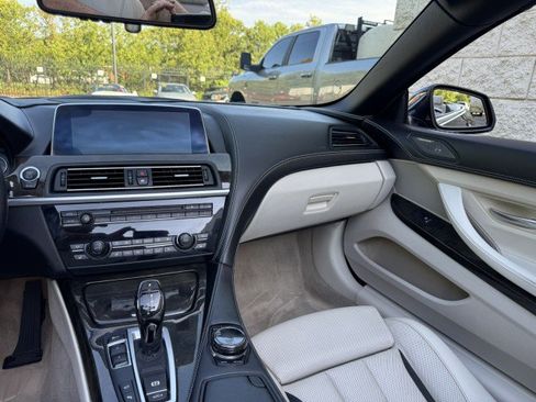 Used 2018 BMW 650i Convertible w/ Executive Package RWD image 30