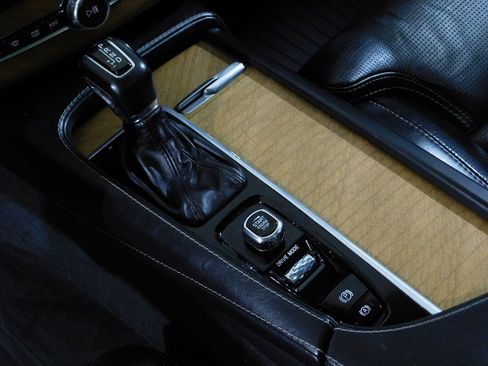 Used 2019 Volvo XC90 T6 Inscription image 68