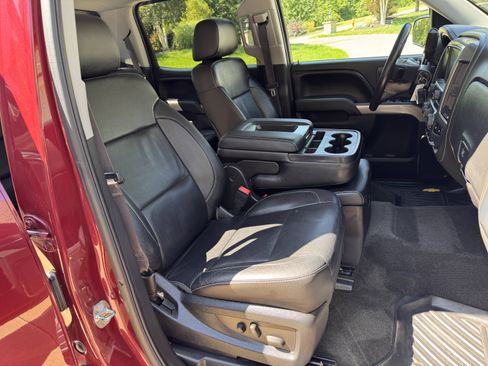 Used 2015 Chevrolet Silverado 1500 LTZ Z71 AWD/4WD image 22