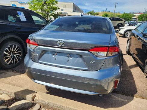 Used 2020 Toyota Corolla LE w/ LE Premium Package FWD image 9
