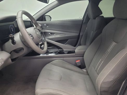 Used 2022 Hyundai Elantra SEL w/ Convenience + Premium Package image 17