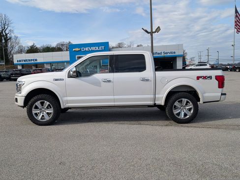 Used 2019 Ford F150 Platinum w/ Equipment Group 701A Luxury image 6
