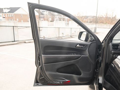 Used 2022 Dodge Durango R/T w/ Tow 'N Go Package AWD/4WD image 39