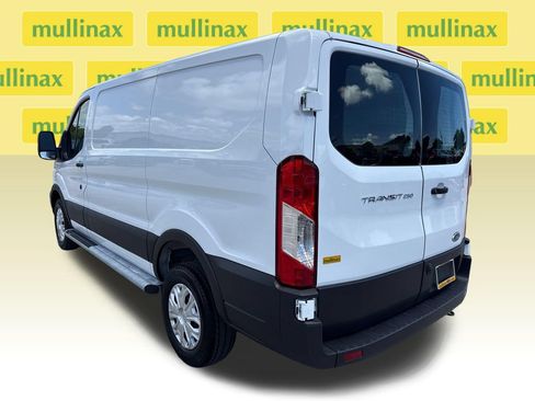 Used 2025 Ford Transit 250 Low Roof w/ Exterior Upgrade Package RWD image 9