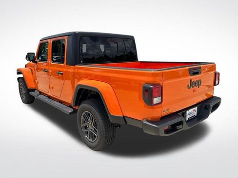 New 2026 Jeep Gladiator Sport AWD/4WD image 6