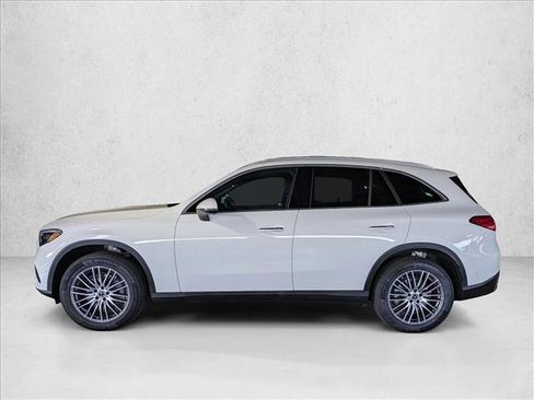Certified 2026 Mercedes-Benz GLC 300 image 13