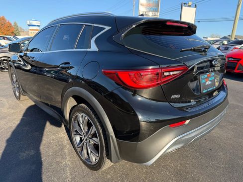 Used 2018 INFINITI QX30 Premium w/ Navigation Package AWD/4WD image 56
