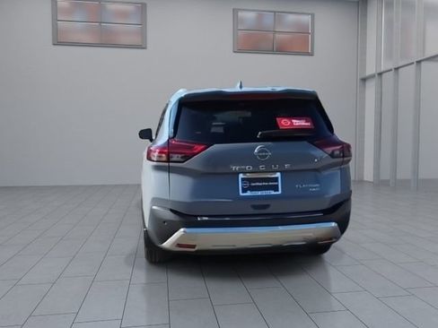 Certified 2023 Nissan Rogue Platinum w/ Platinum Premium Package AWD/4WD image 7