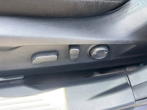 Certified 2025 Subaru Legacy Premium AWD/4WD image 19