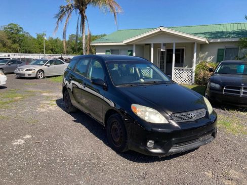 Used 2005 Toyota Matrix XR image 3