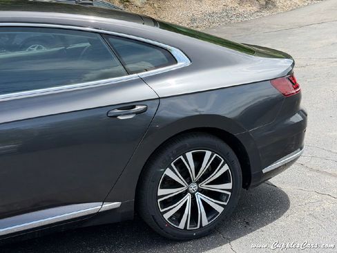Used 2019 Volkswagen Arteon SE FWD image 31