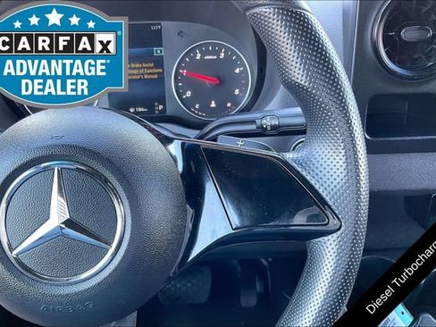 Used 2025 Mercedes-Benz Sprinter 2500 image 17
