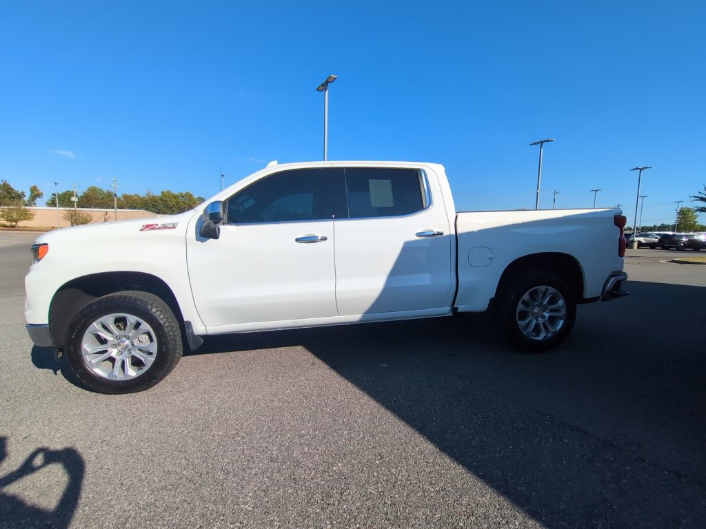 Used 2026 Chevrolet Silverado 1500 LTZ AWD/4WD image 6