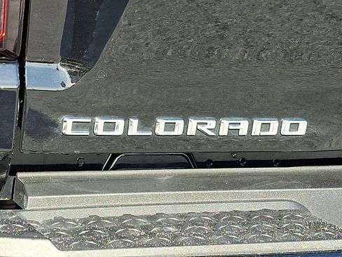 Certified 2024 Chevrolet Colorado W/T w/ Safety Package image 30
