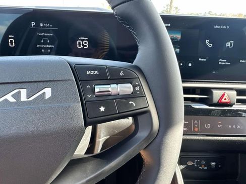 New 2026 Kia Sportage EX image 26