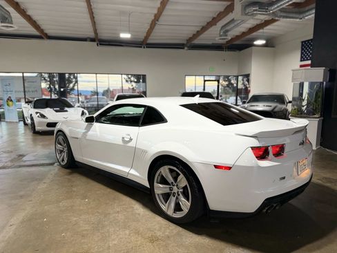 Used 2013 Chevrolet Camaro ZL1 image 10