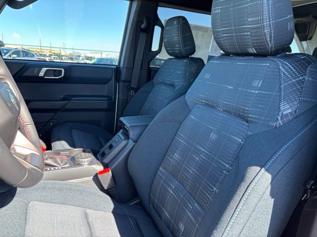 New 2026 Ford Bronco Heritage Edition AWD/4WD image 11