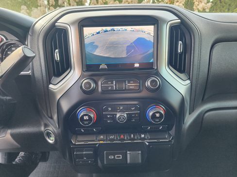 Used 2021 Chevrolet Silverado 1500 RST w/ Bed Protection Package image 33