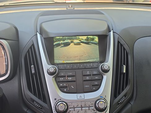 Used 2017 Chevrolet Equinox LT w/ Convenience Package FWD image 23