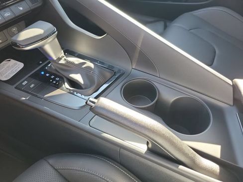 New 2026 Hyundai Elantra SEL Sport FWD image 16