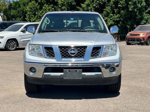 Used 2019 Nissan Frontier SL RWD image 8